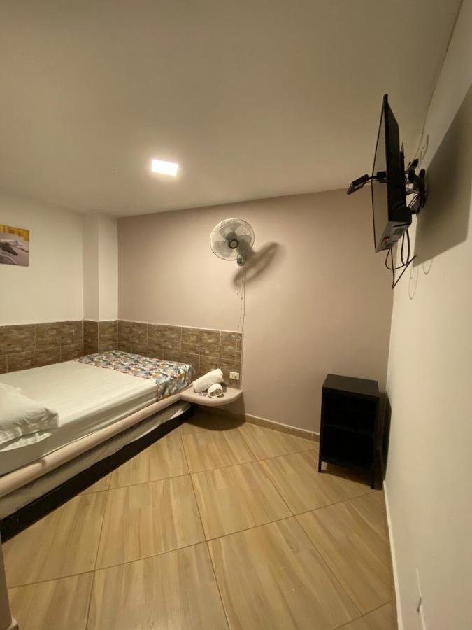 Poblado Living Hotel Medellín Dış mekan fotoğraf